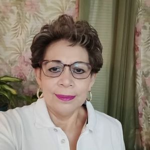 Meet your Posher, Marina